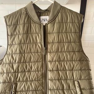 Men’s Zara vest